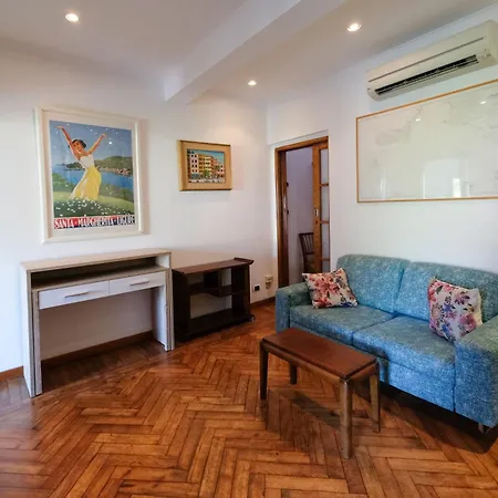 Tea Apartment *