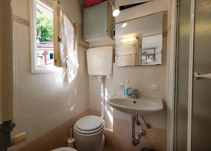 Tea Διαμέρισμα *